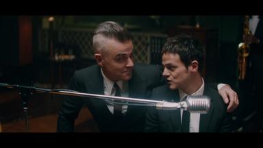 Merry Xmas Everybody (feat. Jamie Cullum)