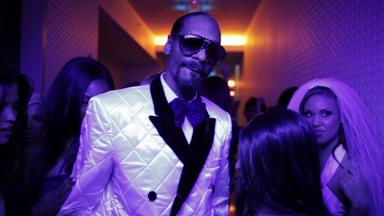 Sweat - Snoop Dogg vs David Guetta Remix