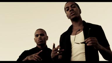 Champion (feat. Chris Brown)