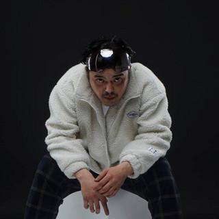 J
