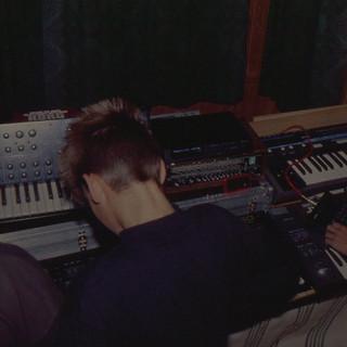 DJ