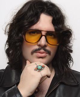 AL