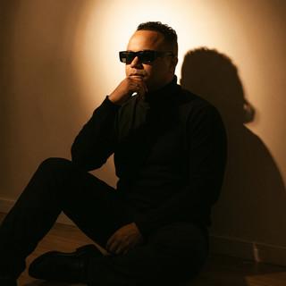 JF