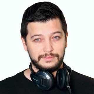 GK