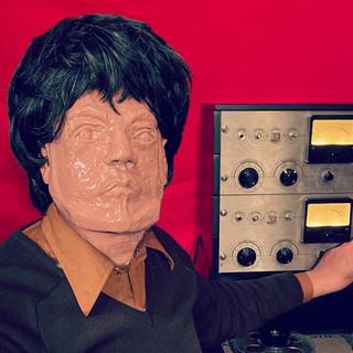 DT