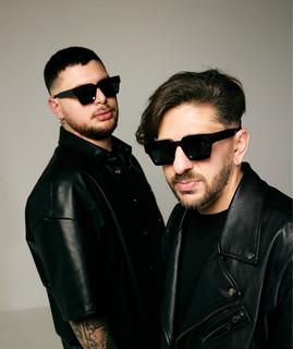 DB