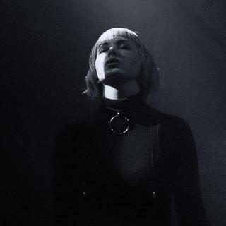 TT