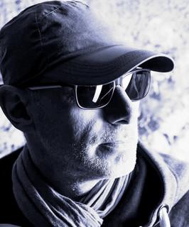 MV