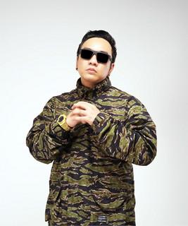 EJ