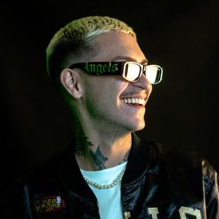 J