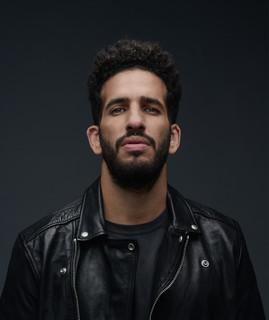 BT