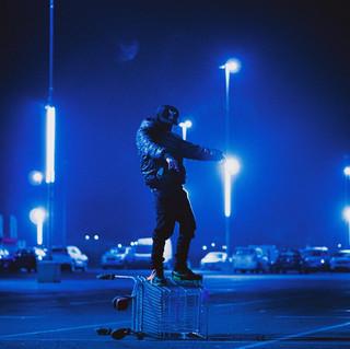 MV