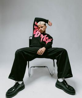 J
