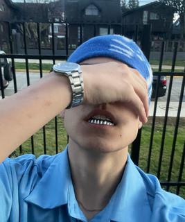 D