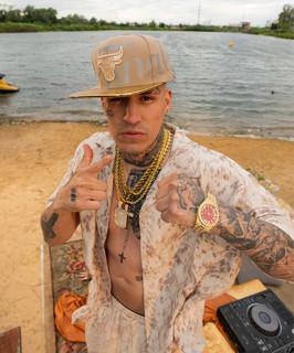 EM