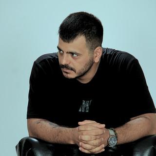 AB