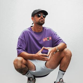 LB