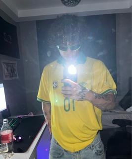 Y