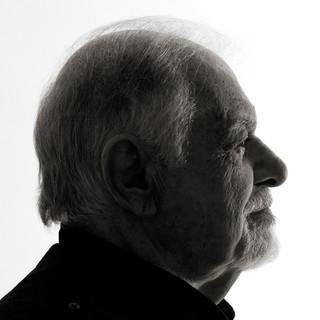 SR