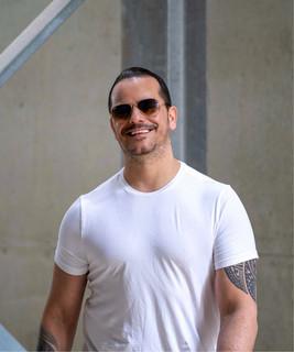 CB