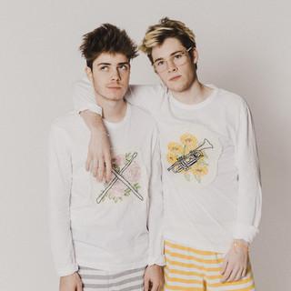 BT