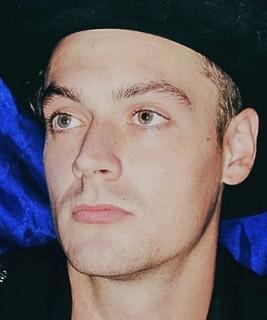 BB