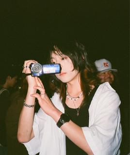 JE