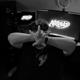DL