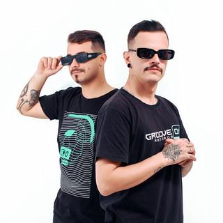 GB
