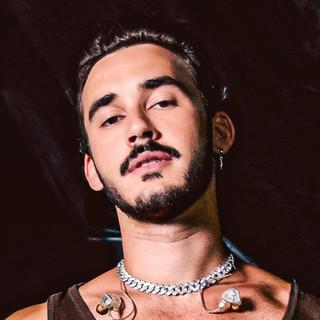 JR
