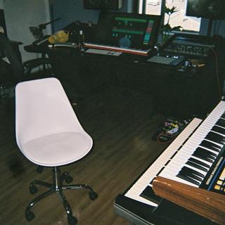 MH
