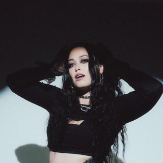 MØ