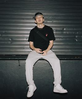 B