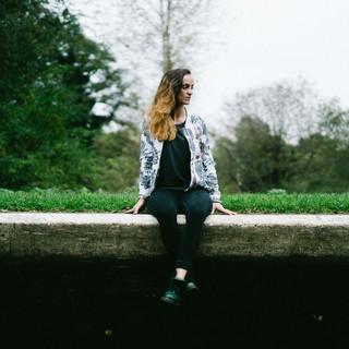 AL