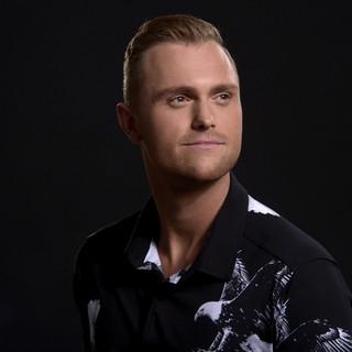 JF