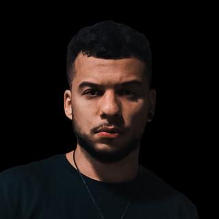 EF