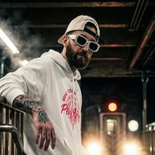 SD