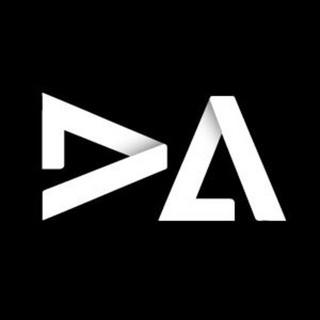 DA