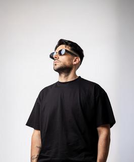 EF