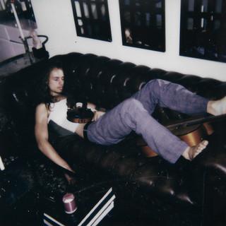 LG