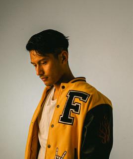 KL