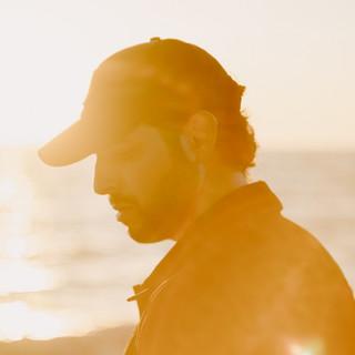 JR