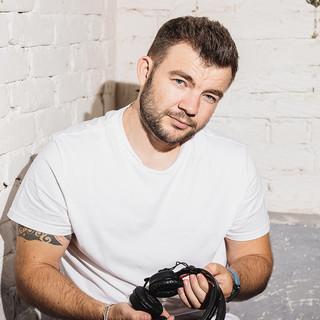JS