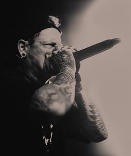 TH