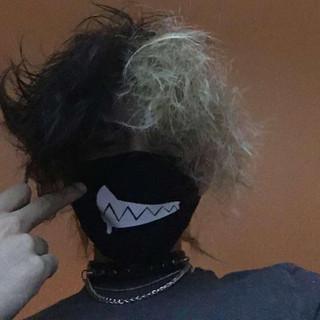 LR