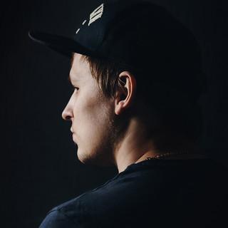 MK