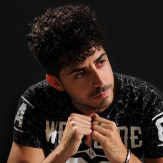 CR