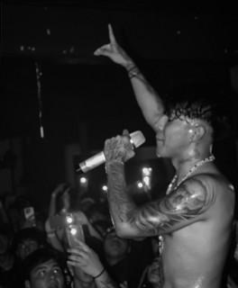 B1