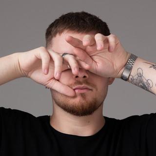 AD