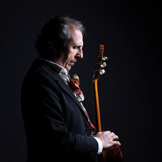 JR